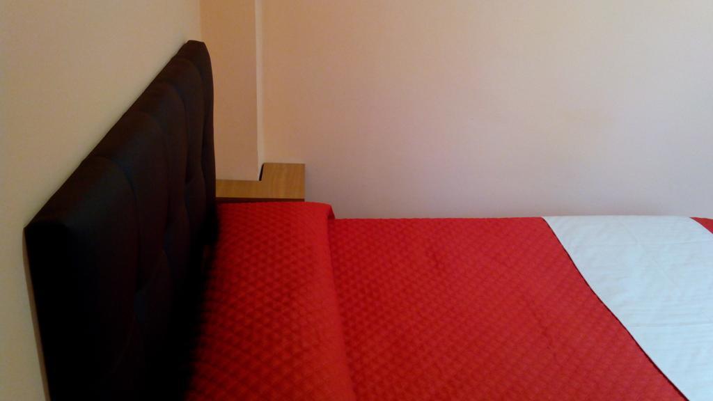 Pension Las Palmeras Lalín Zimmer foto