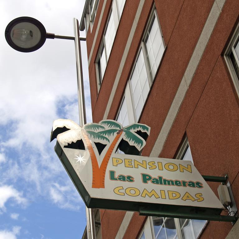 Pension Las Palmeras Lalín Exterior foto